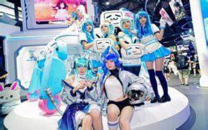 Exploring the Fascination with Diaper Hentai: Understanding the Subculture