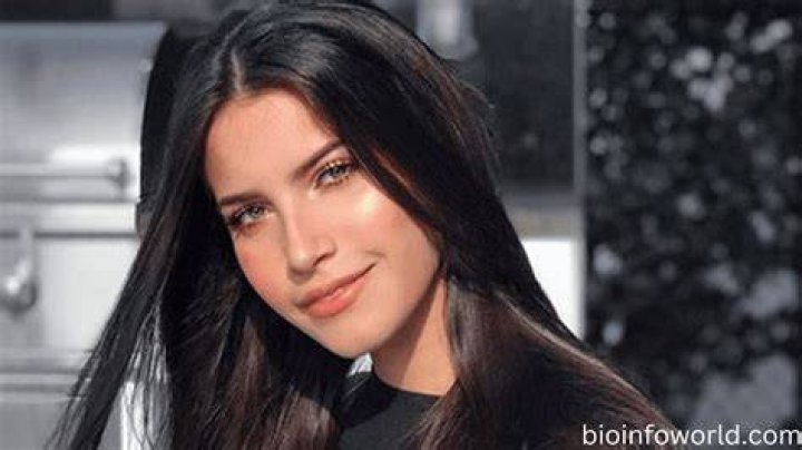 Zhamira Zambrano Wiki: A Deep Dive into Her Life and Career